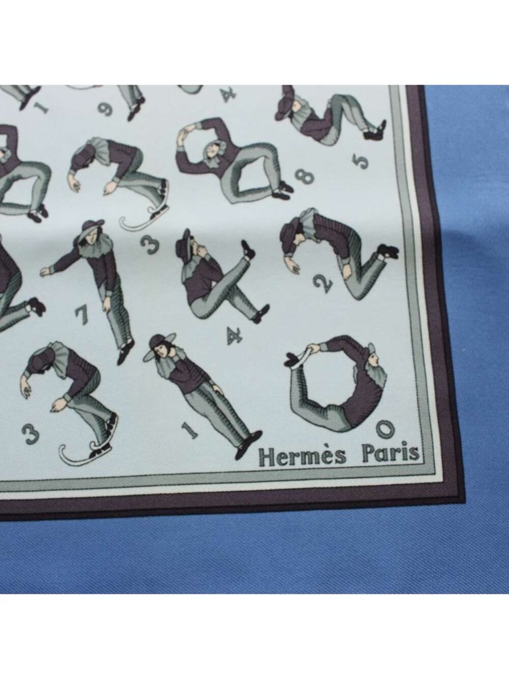 Hermes Carre 45 Gavroche Human Numbers Scarf All Over Pattern Silk Light Blue - Picture 3 of 8